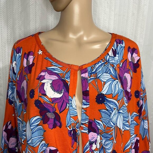 Free People Keepin' On Tee in Red Floral Size XS Boho Festival Keyhole - Picture 4 of 9